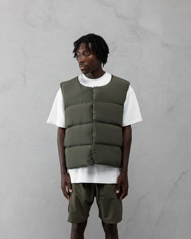 AJ Tech Puffer Vest, Khaki